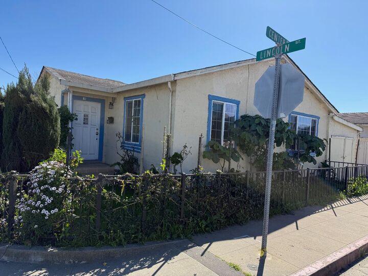 Property Photo:  519 Lincoln Street  CA 95076 