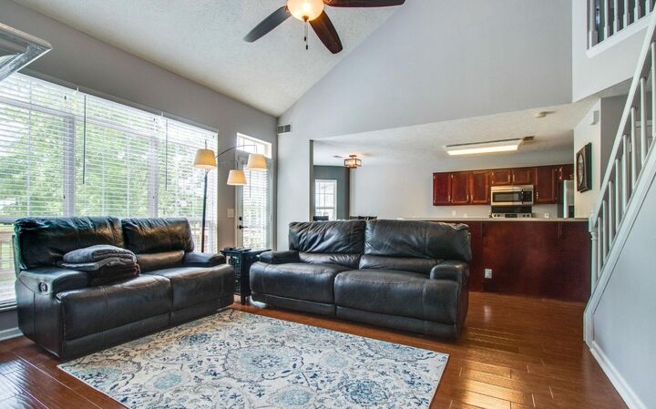 Property Photo:  720 Sweetwater Cir  TN 37138 