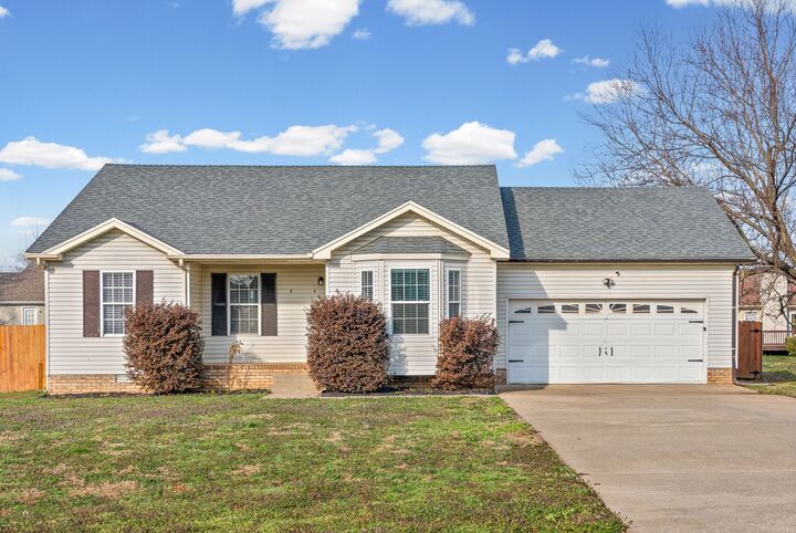 Property Photo:  3452 Sandpiper Dr  TN 37042 