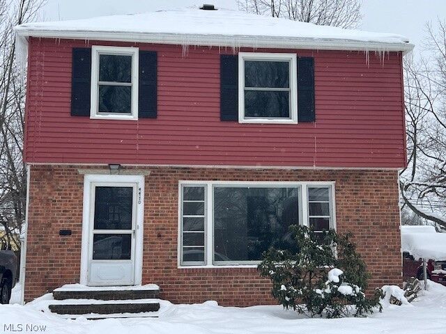 Property Photo: 4410 Lucille Avenue OH 44121