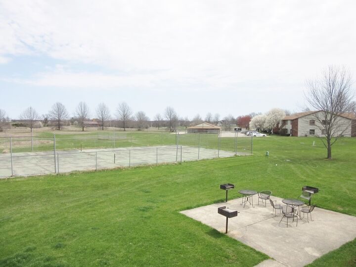 Property Photo: 205 Woodwinds Court MO 63501