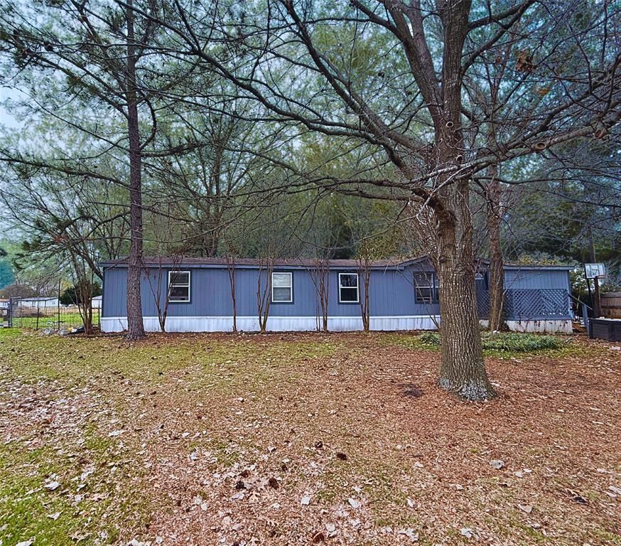 Property Photo:  460 Chapel Hill Lane  TX 75165 