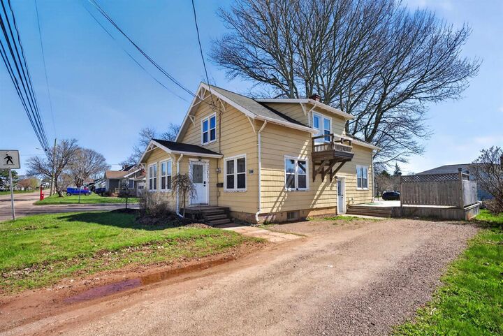 Property Photo: 289 Granville Street PE C1N 3A8
