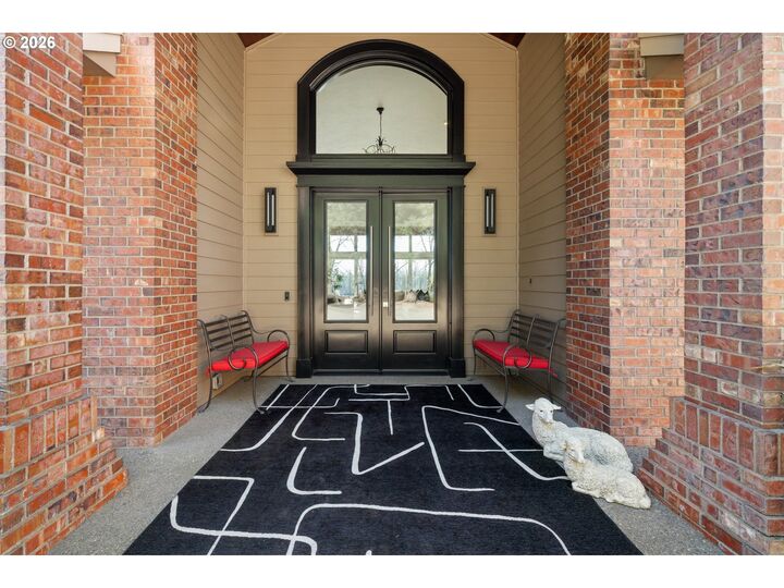 Property Photo:  862 N Cummings Ln  OR 97303 