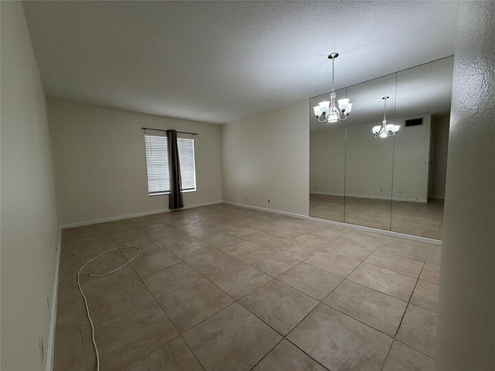 Property Photo: 2151 NE 68th Street 207 FL 33308