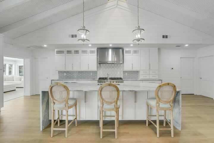 Property Photo:  4042 SW Bimini Circle N  FL 34990 