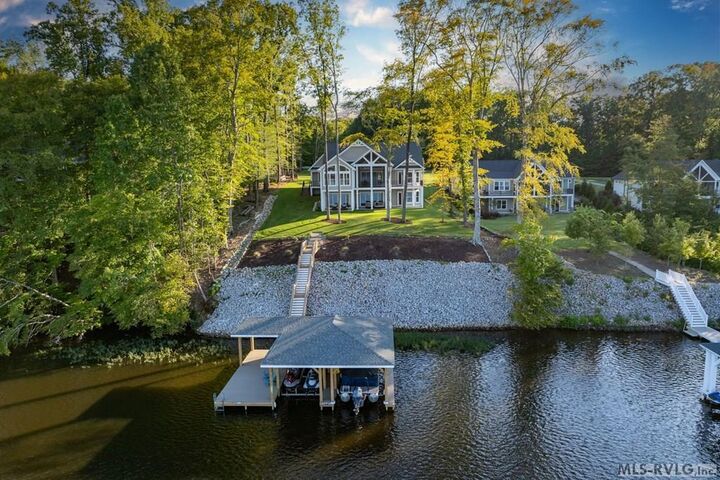 Property Photo:  130 Mountain Rock Trail  VA 23917 