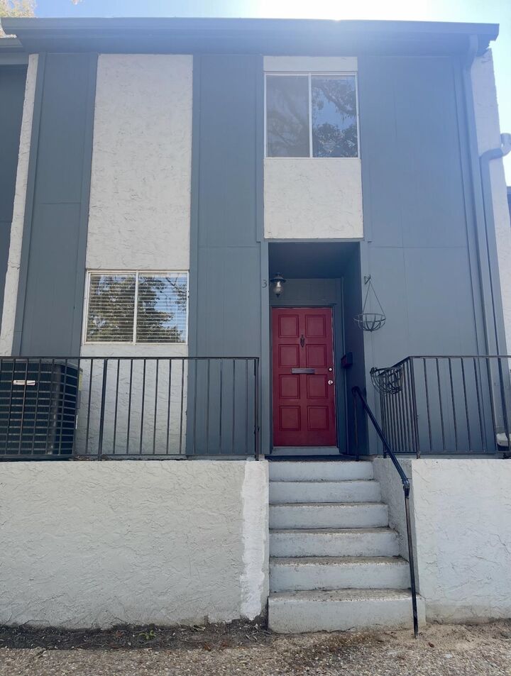Property Photo:  2949 Shamrock St N #3  FL 32309-0210 