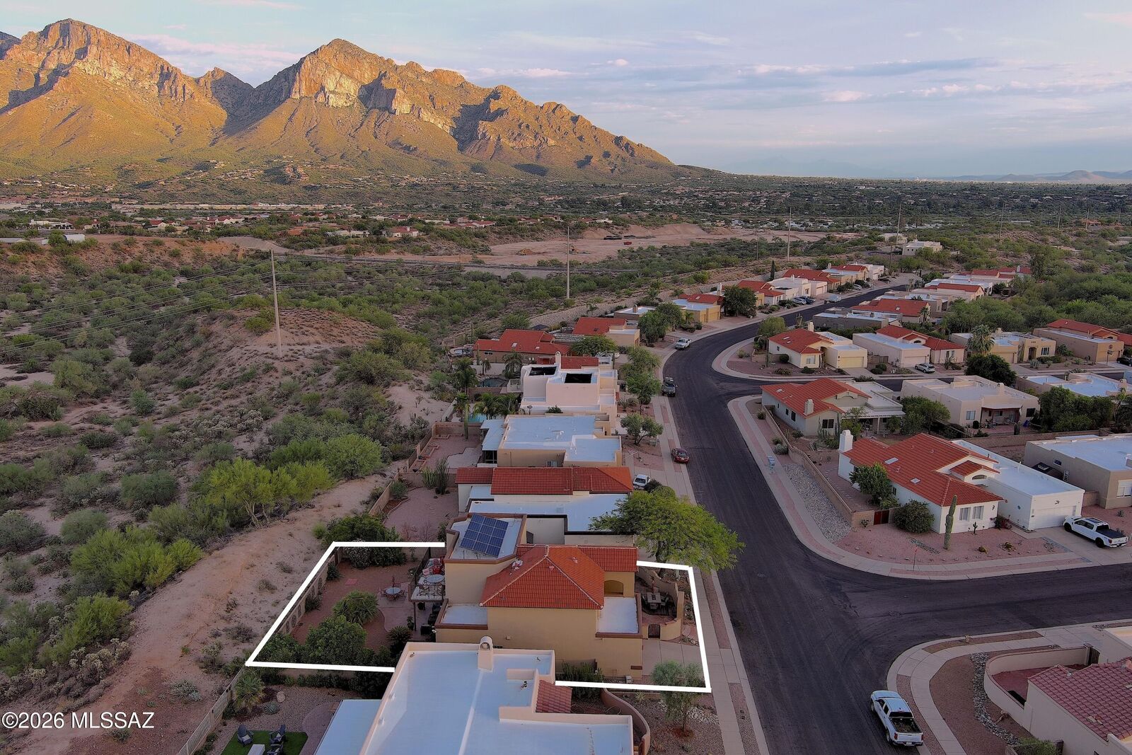 Property Photo:  11384 N Sawtooth Road  AZ 85737 