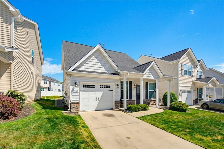 Property Photo:  1947 Huntley Way  NC 27215 