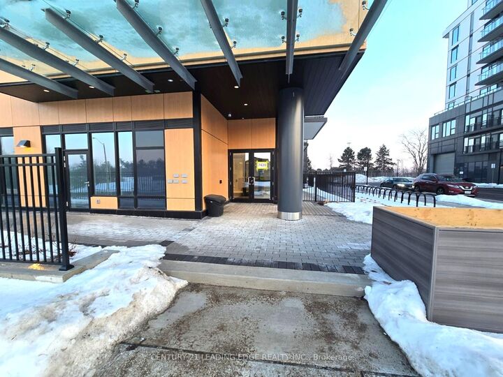 Photo de la propriété:  7439 Kingston Road 502  ON M1B 0G1 