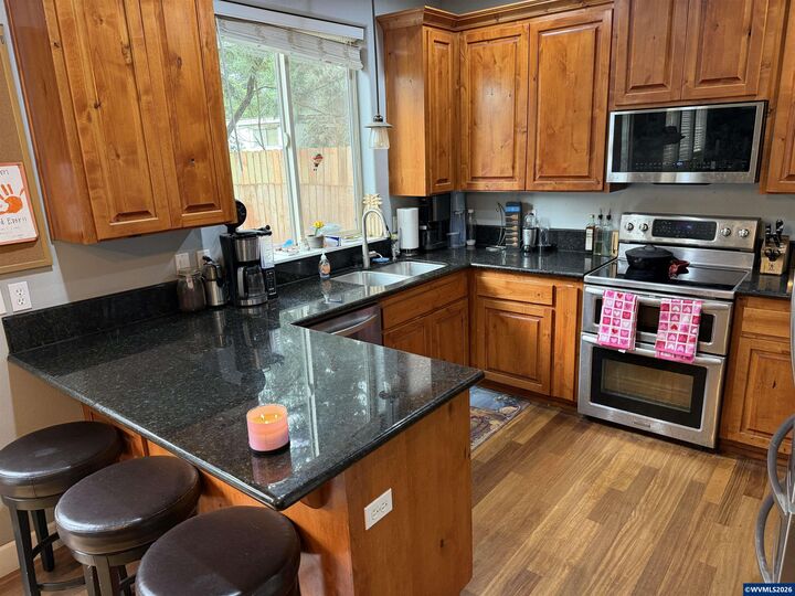 Property Photo:  5411 Tullimoor St SE  OR 97306 