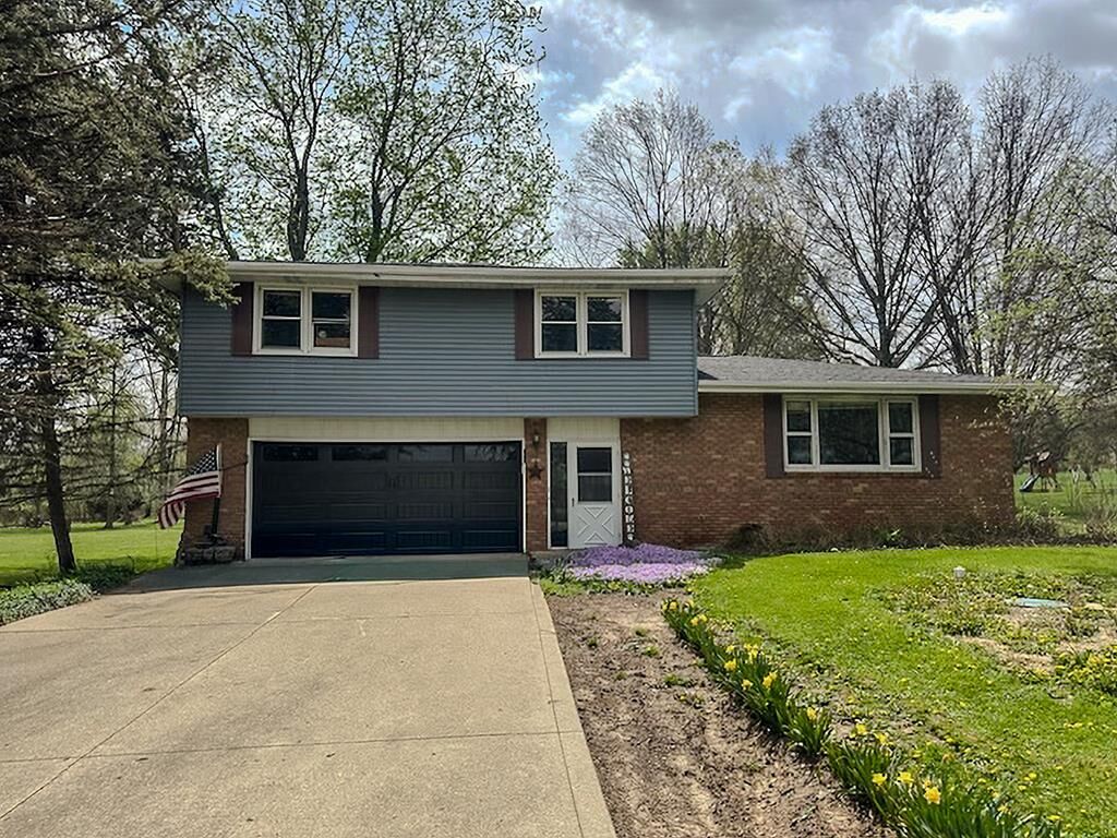 Property Photo:  2264 Crider Rd  OH 44903 