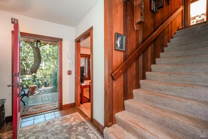 Property Photo:  21 Red Rock Way  CA 94903 