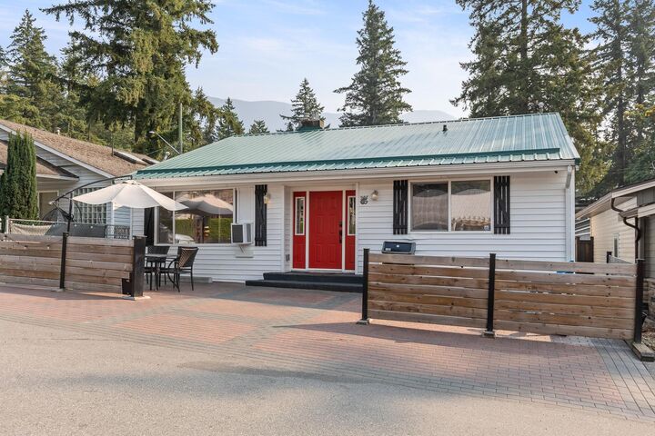395 Alder Street — photo 1
