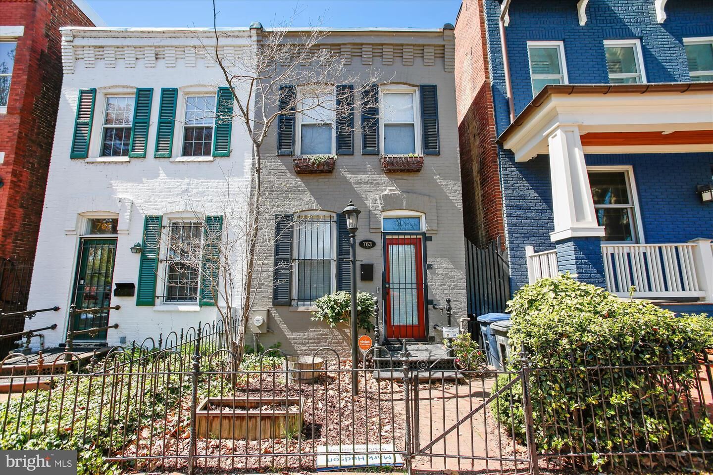 Property Photo:  763 10th Street SE  DC 20003 