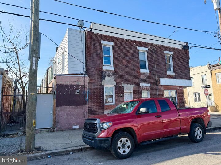 Property Photo:  1501 S Dover Street  PA 19146 