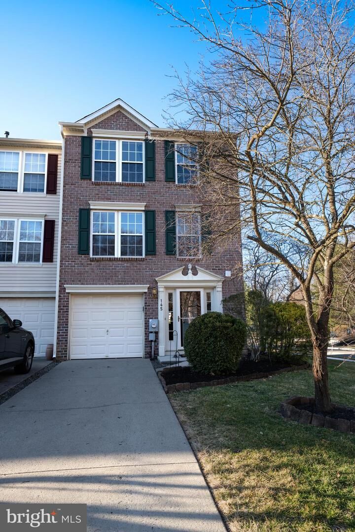 Property Photo:  145 Valley Forge Way  NJ 08096 