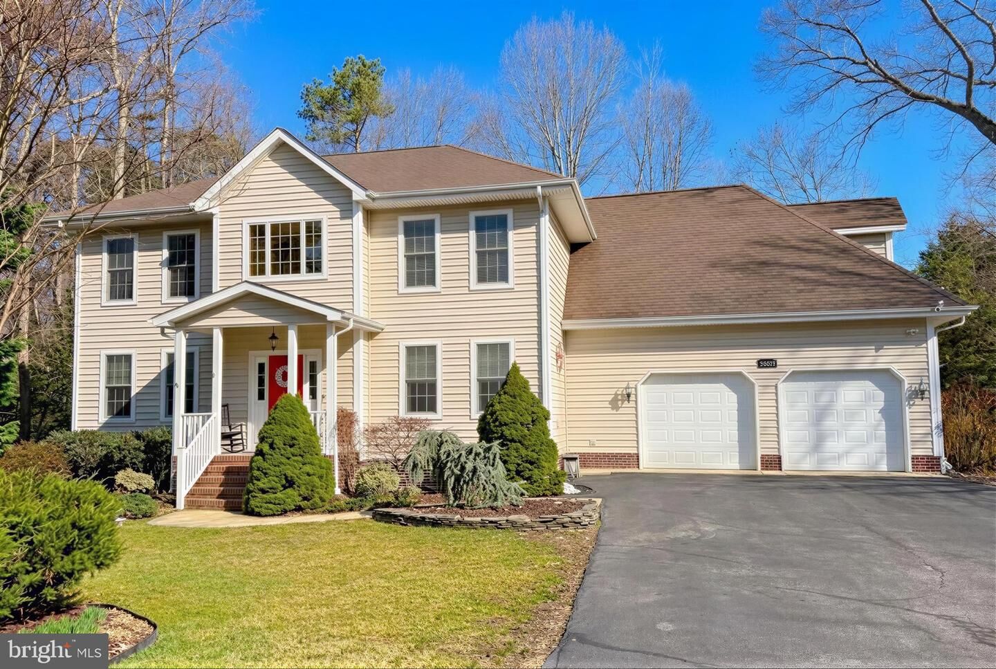 Property Photo: 23299 Jenifer Court MD 20650