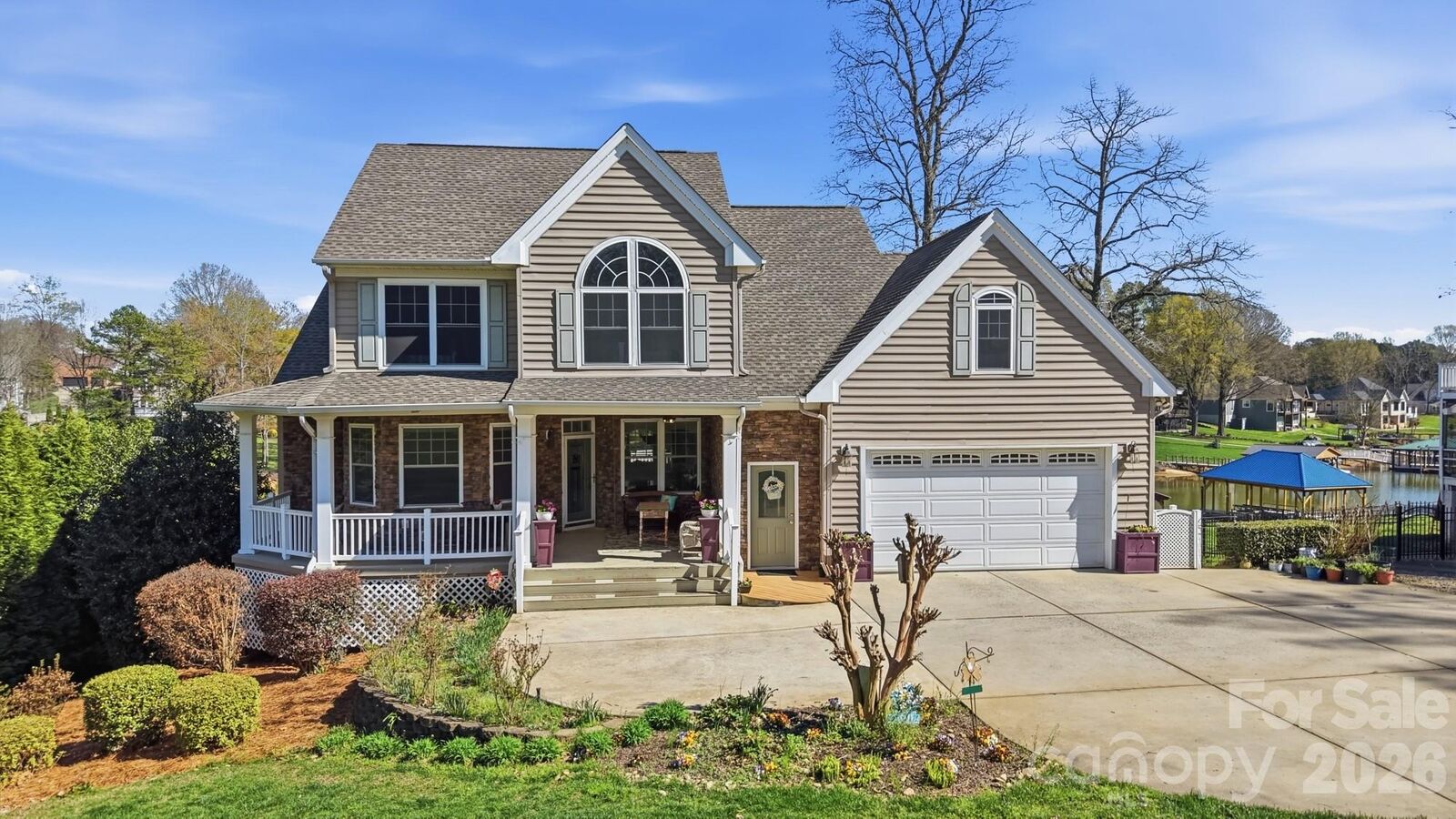 Property Photo: 186 Hazelton Loop NC 28117