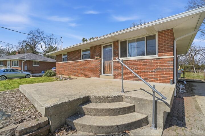 Property Photo: 39 Powhatton Drive OH 45150