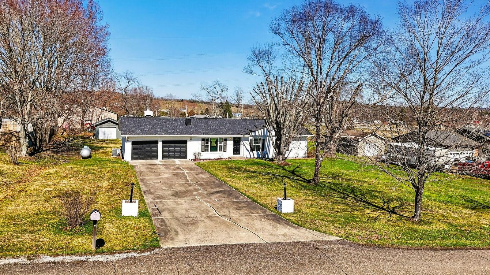 Property Photo: 106 Ambey Lane OH 45686