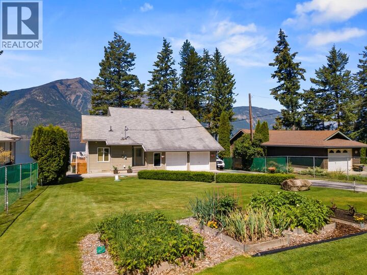 Property Photo: 12531 Lewis Bay Road BC V0B 1A4
