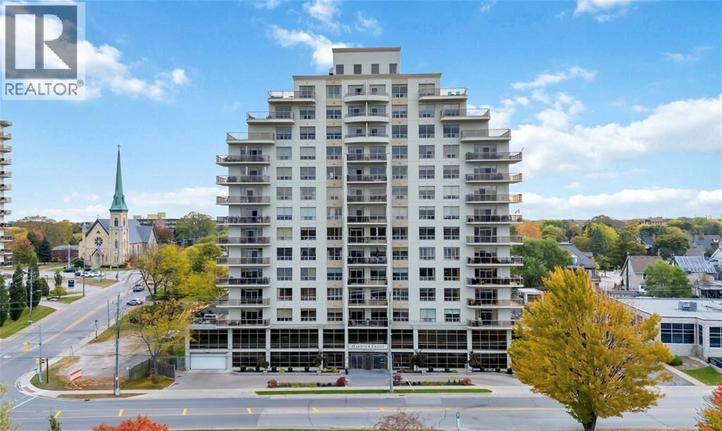 Photo de la propriété:  350 Front Street North 401  ON N7T 1A0 