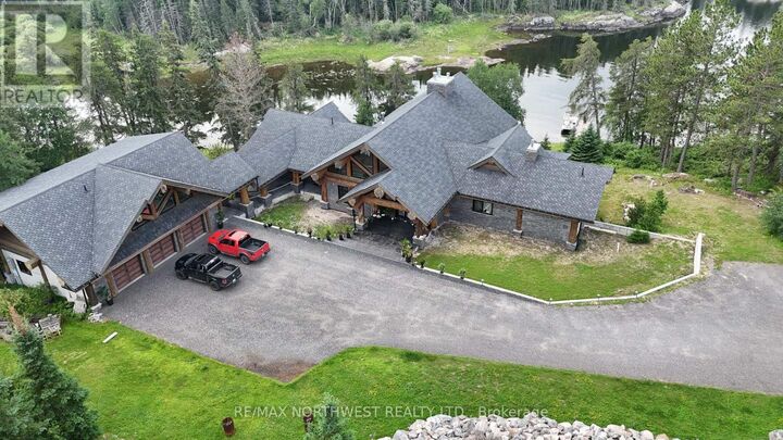 Property Photo: 76 Middle Lake/Winnipeg River ON P0X 1C0