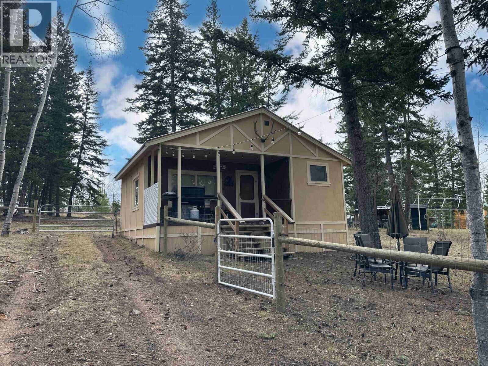 Property Photo: 882 Green Lake Road BC V0K 2K2
