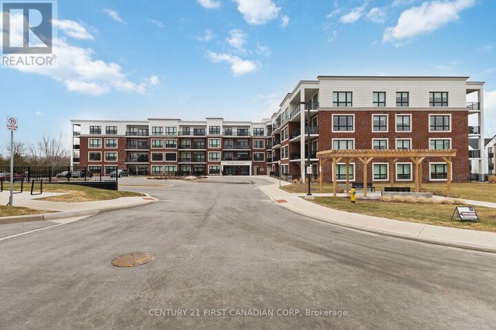 Photo de la propriété:  1975 Fountain Grass Drive 105  ON N6K 4P9 