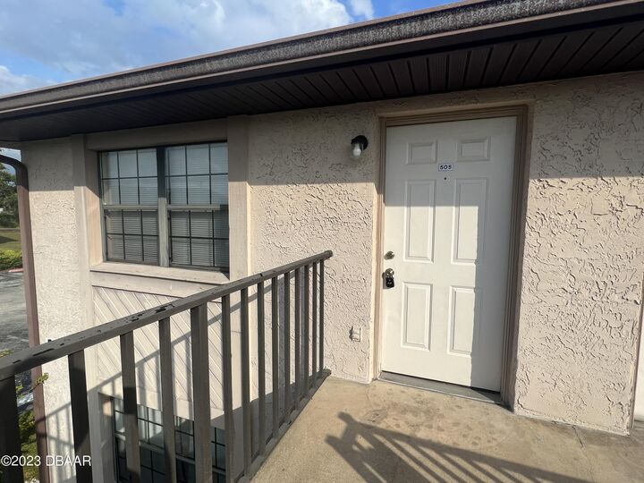 Property Photo:  1290 9th Street 505  FL 32117 