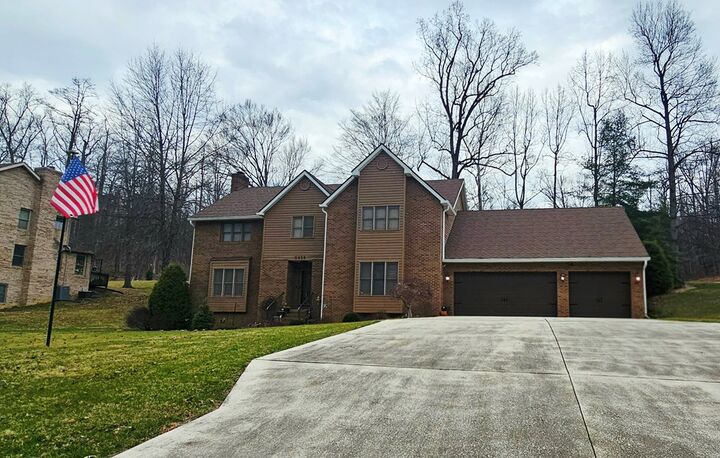 Property Photo:  3455 Boy Scout Rd  KY 41102 
