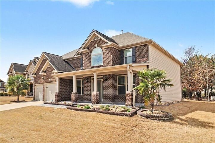 Property Photo: 1941 Weatherstaff Lane GA 30253