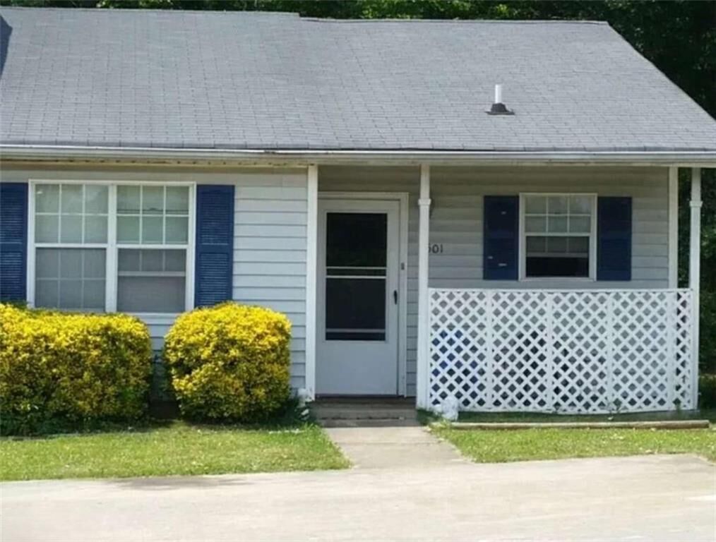 Property Photo: 8501 Westchester Drive GA 30134