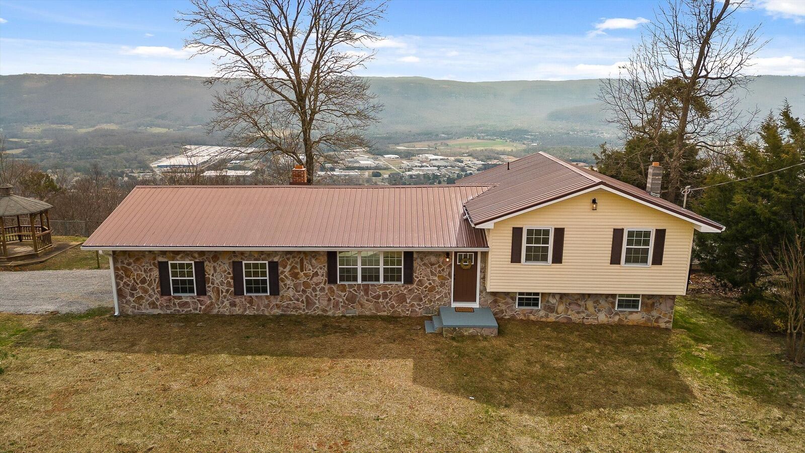 Property Photo:  1310 Brow Road  GA 30752 