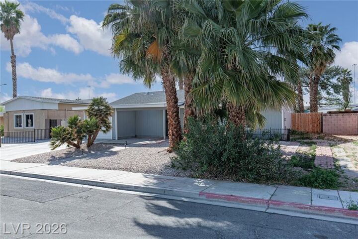 Property Photo:  41 Del Amo Drive  NV 89110 
