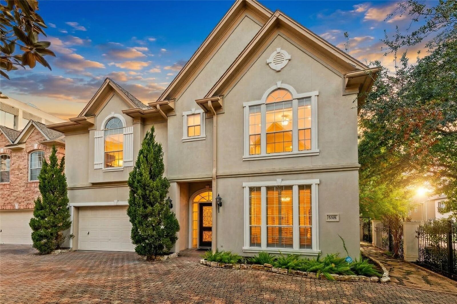 Property Photo:  5318 Fayette Street  TX 77056 