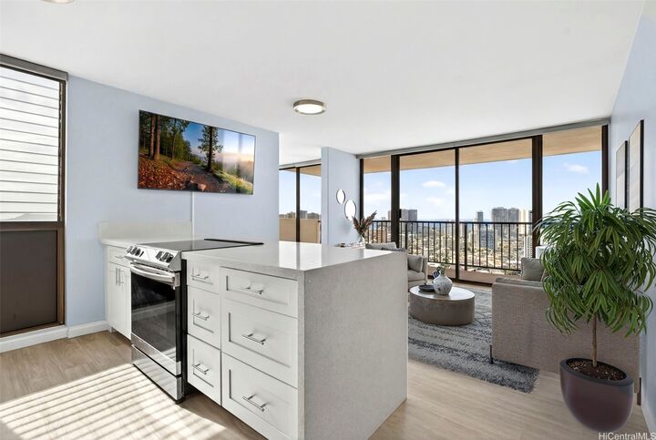 Property Photo:  1201 Wilder Avenue 3003  HI 96822 