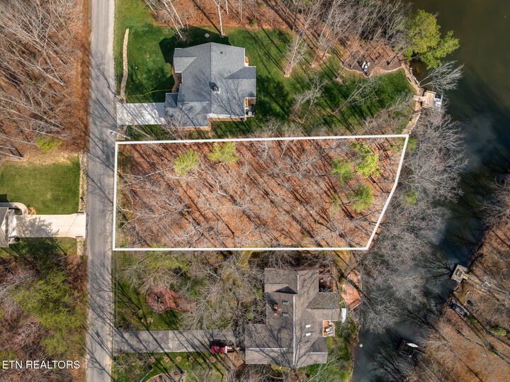 Property Photo: 15 Andover Lane TN 38558
