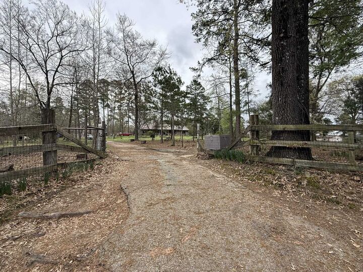 Property Photo:  587 Hemlock Rd  TX 75644 