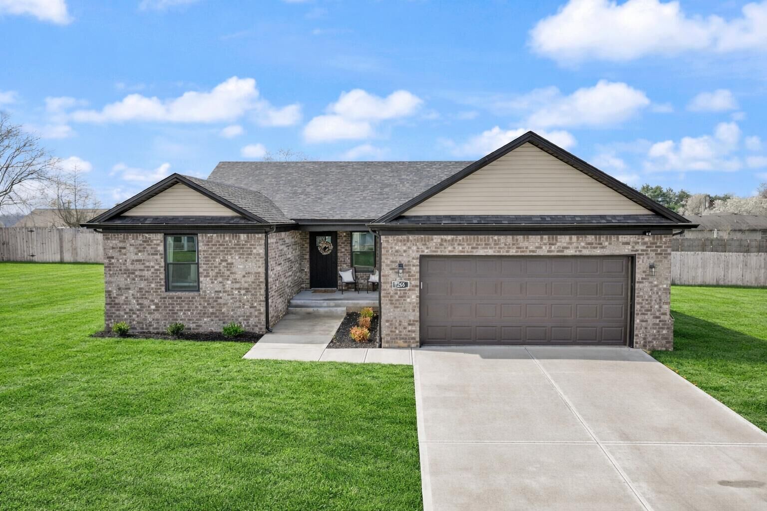 Property Photo:  266 Lone Oak Drive  KY 42503 