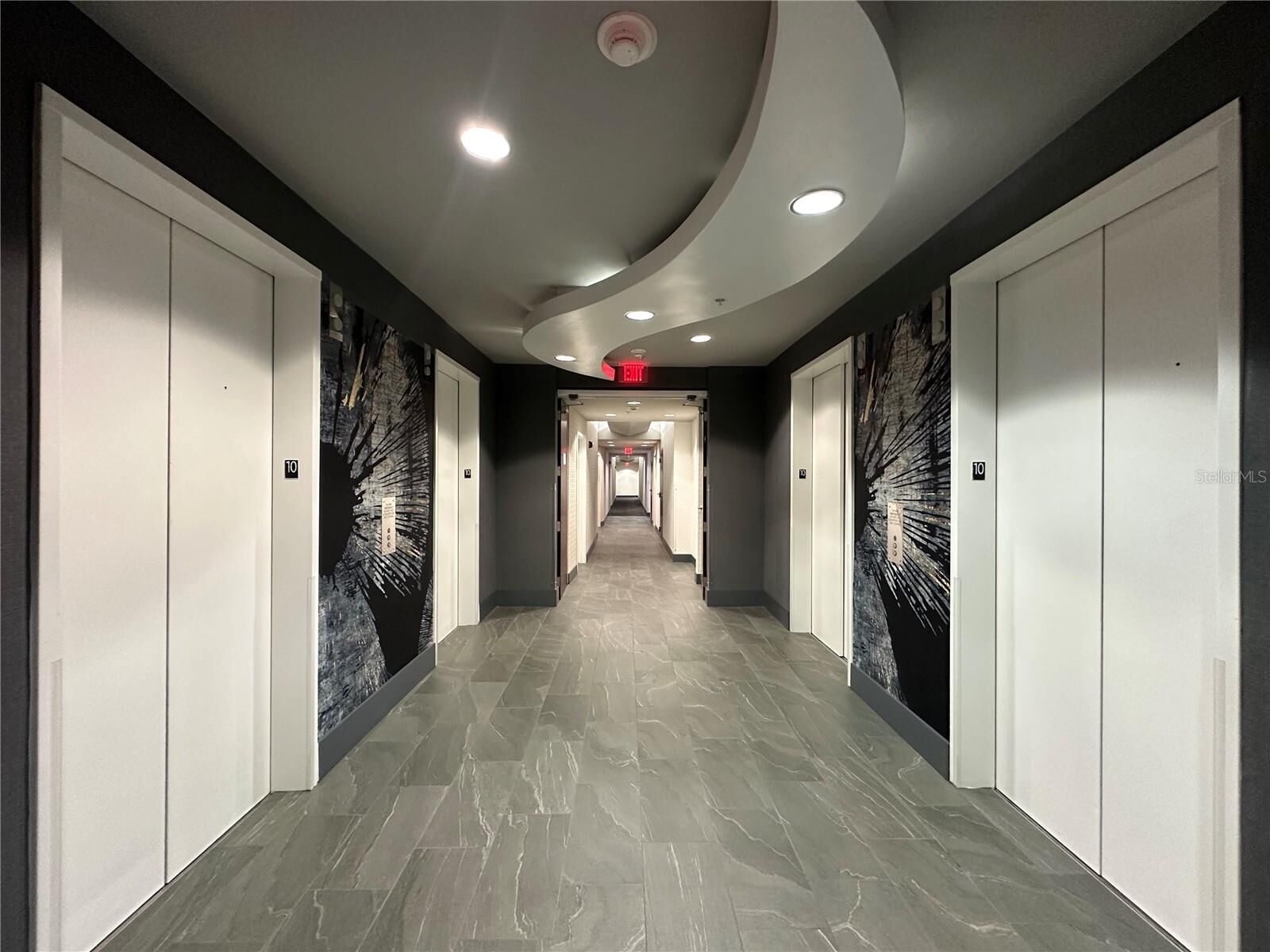 Property Photo:  155 S Court Avenue 1013  FL 32801 