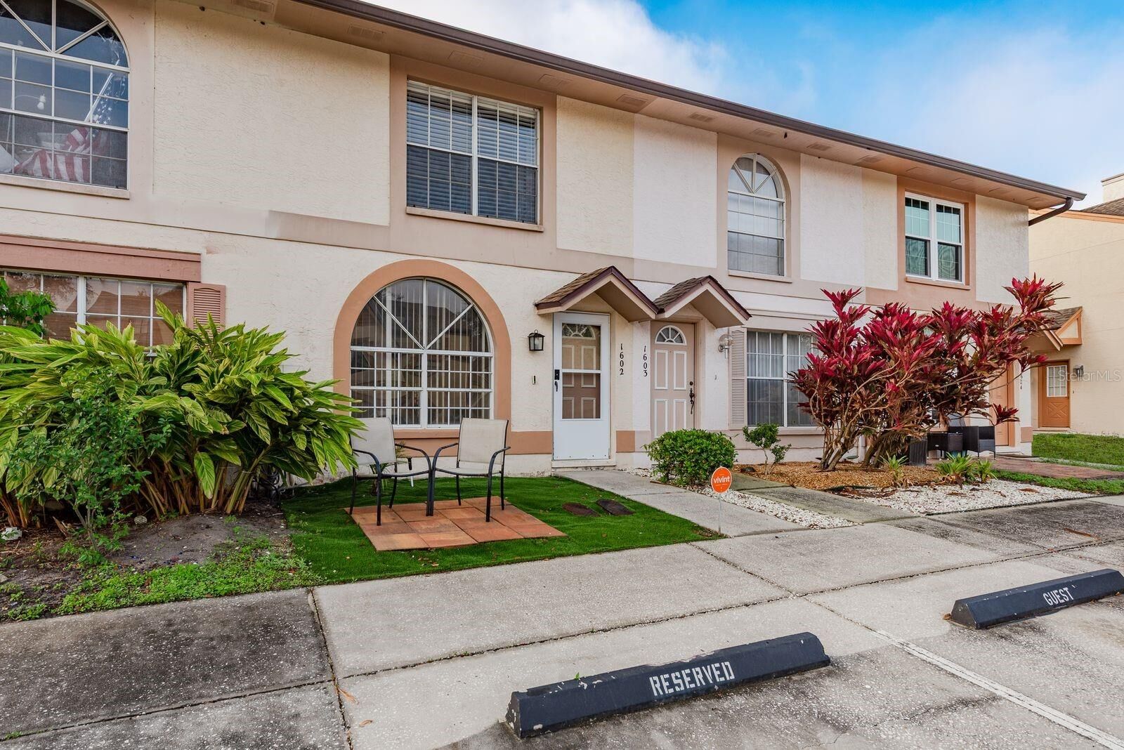 Property Photo:  1602 Brigadoon Drive  FL 33759 