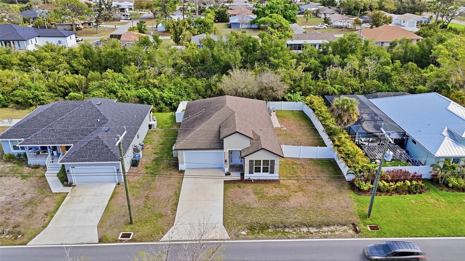 Property Photo:  4437 Meridian Road  FL 34293 