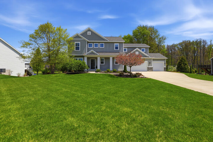 Property Photo: 6342 Eaglewood Drive MI 49426