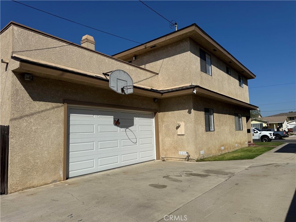 Property Photo:  4292 Howard  CA 90720 