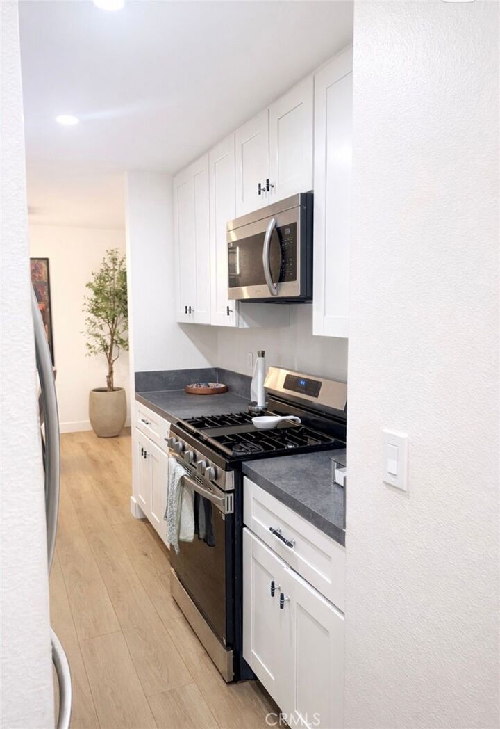 Property Photo: 1605 Hotel Circle S B 107 CA 92108
