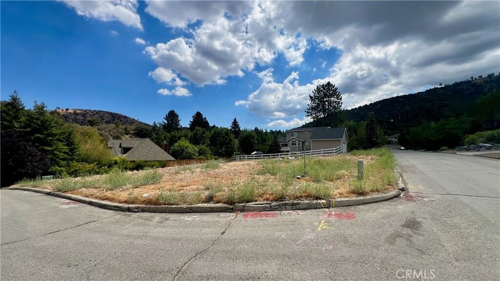 Property Photo:  5419 Pacific Crest Drive  CA 92397 