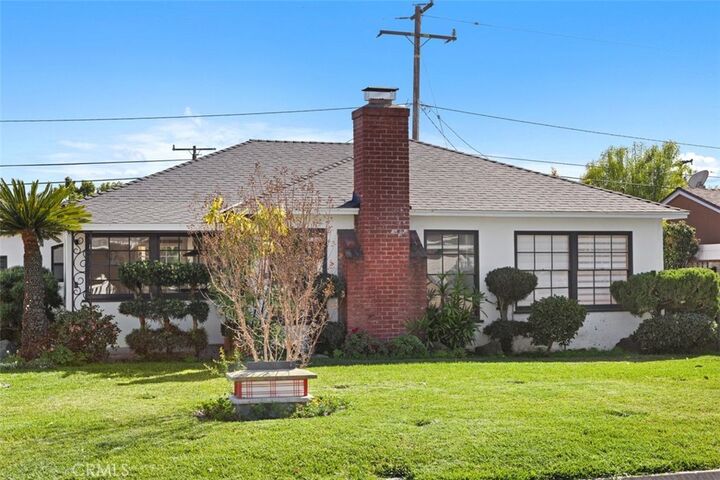 Property Photo:  738 Stonehurst Dr  CA 91001 